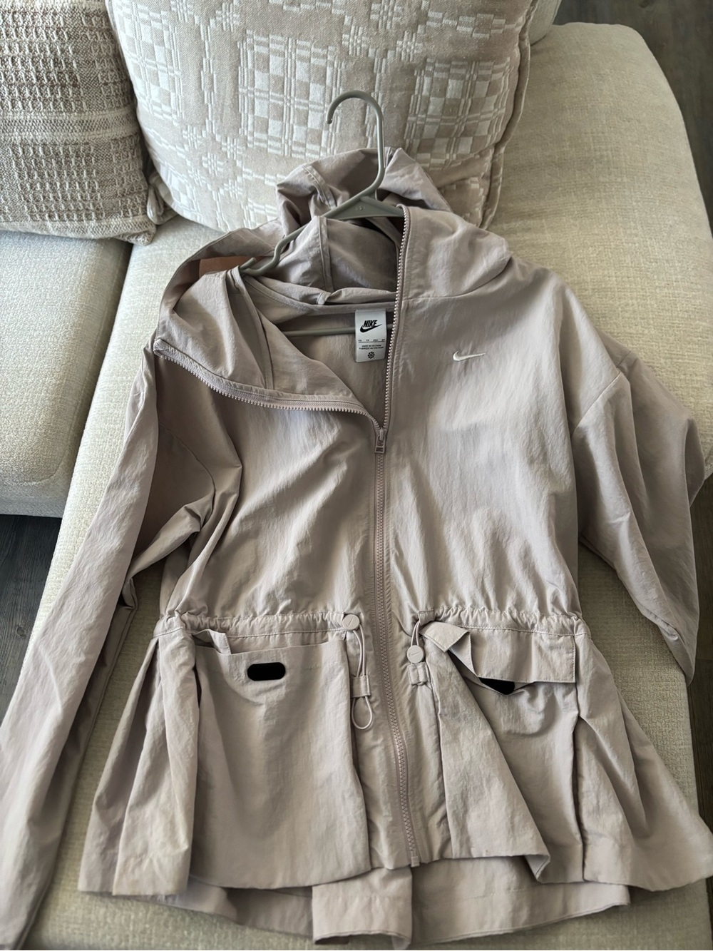Nike Women's Hooded Utility Jacket in Platinum Violet/ Sail XS
